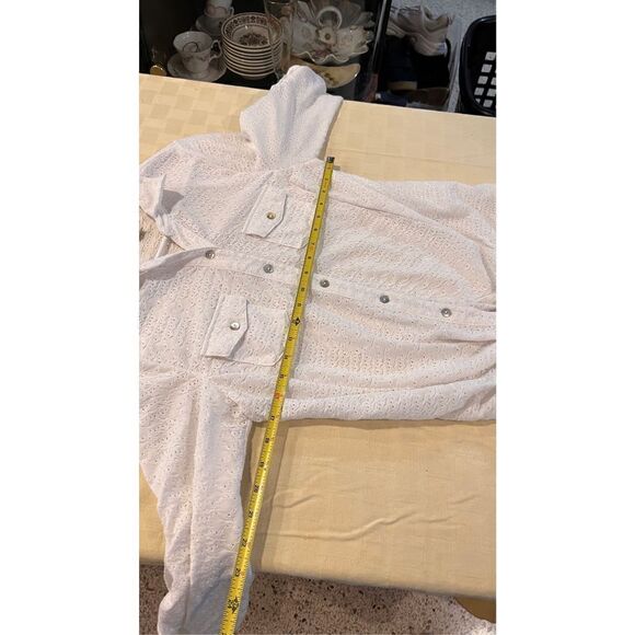 ONEWORLD WHITE EYELET BUTTON DOWN BLOUSE SIZE M - Picture 9 of 9